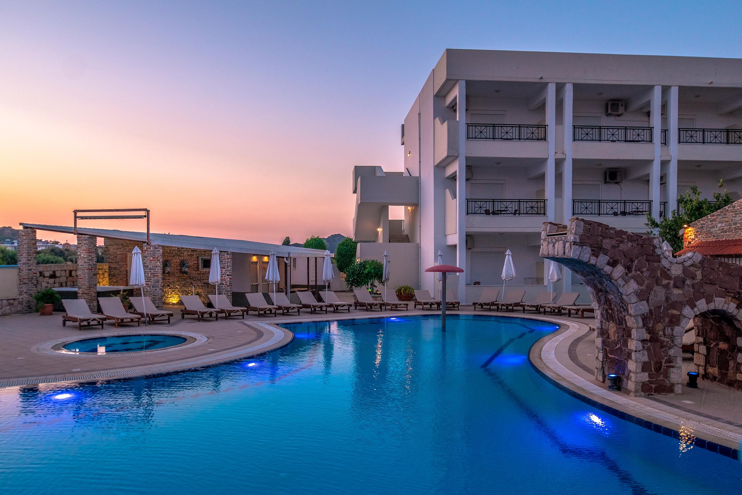 Bright Star Aparthotel Faliraki Exteriör bild